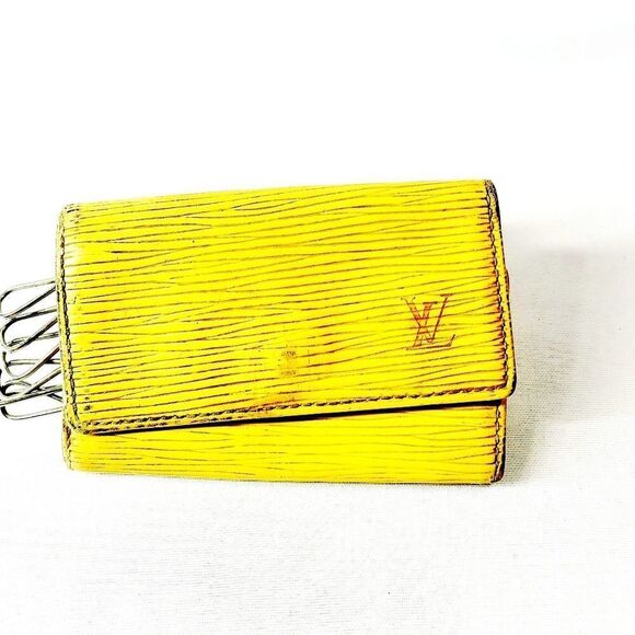 Louis Vuitton Epi Keys Case Wallet - Picture 1 of 8